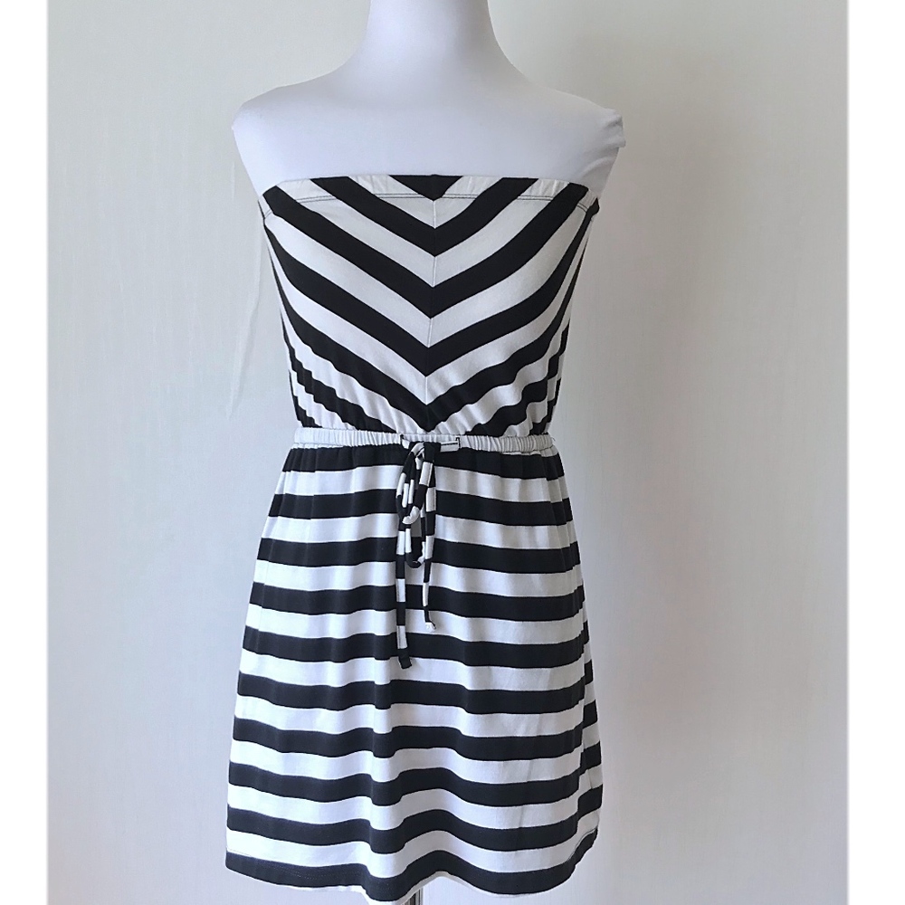 Mossimo Black and White Stripped Dress/Cover Up